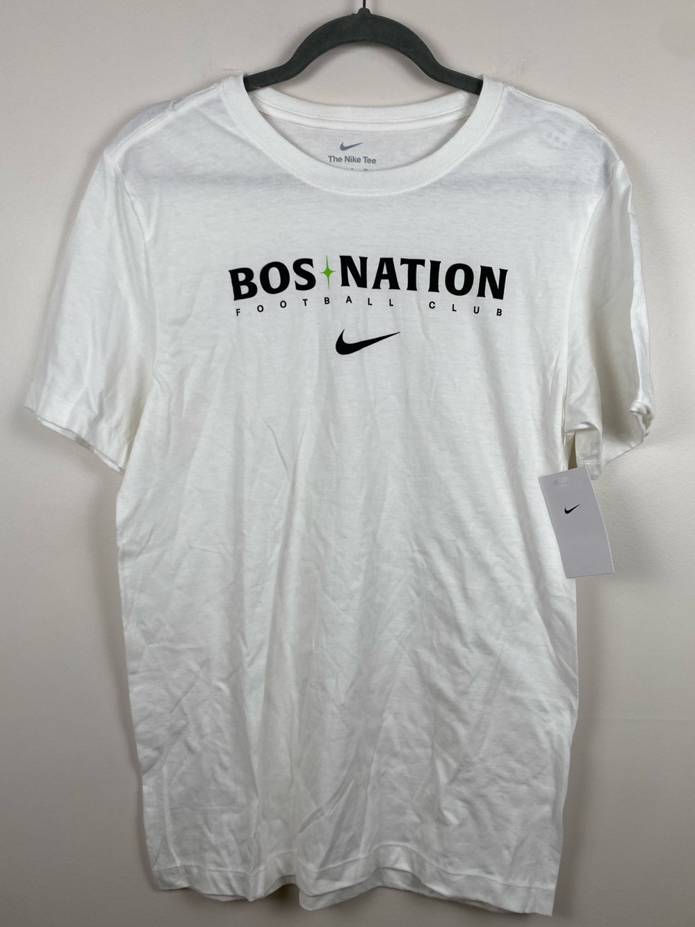 NWT Nike Boston Legacy BOS NATION Football Club White Graphic Tee Small